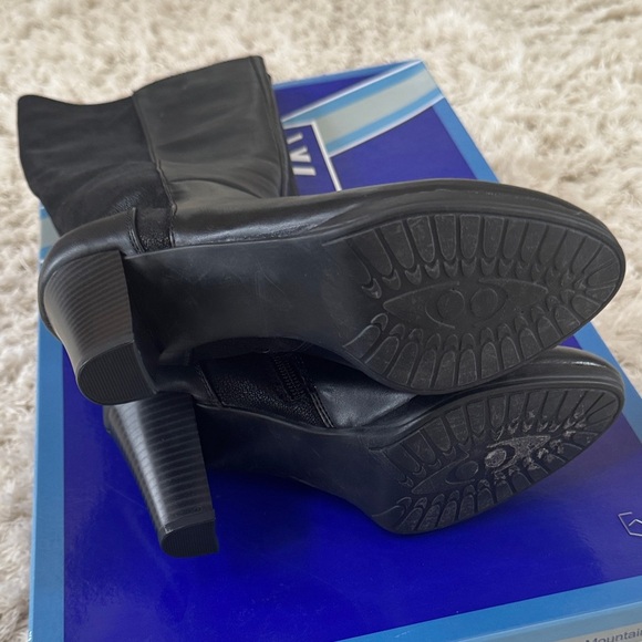 White Mountain - size 6- Elegant Black Knee-High Women's Boots✨NIB✨ - Picture 7 of 9